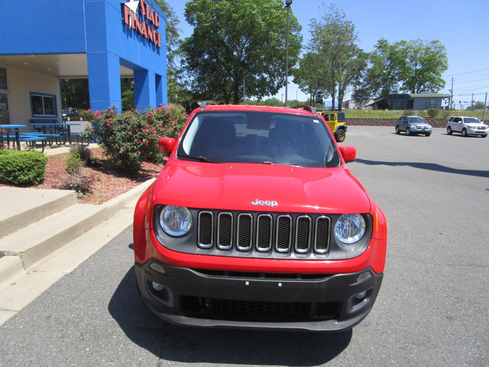 2015 RED /Black / Cloth Jeep Renegade Latitude FWD (ZACCJABT0FP) with an 2.4L L4 engine, 6-Speed Manual transmission, located at 1814 Albert Pike Road, Hot Springs, AR, 71913, (501) 623-1717, 34.494228, -93.094070 - Photo #1
